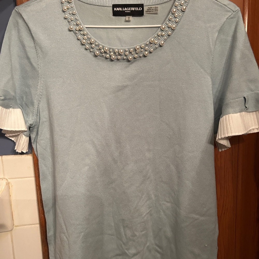 Karl Lagerfeld Baby Blue Pearl Accent Top Size Medium - Picture 4 of 6